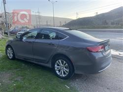 Chrysler 200